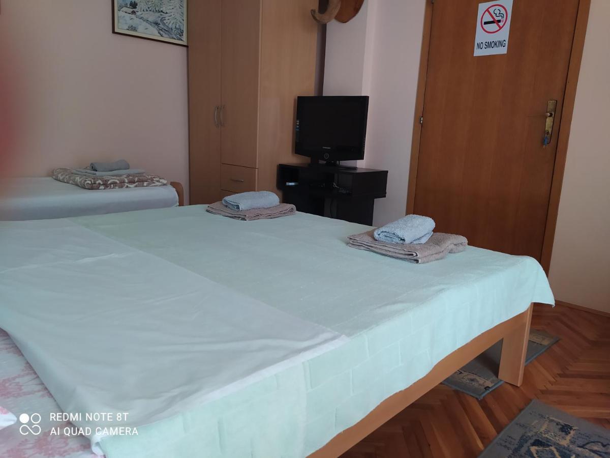 Apartment & Rooms Aleksandar Golubac Dış mekan fotoğraf