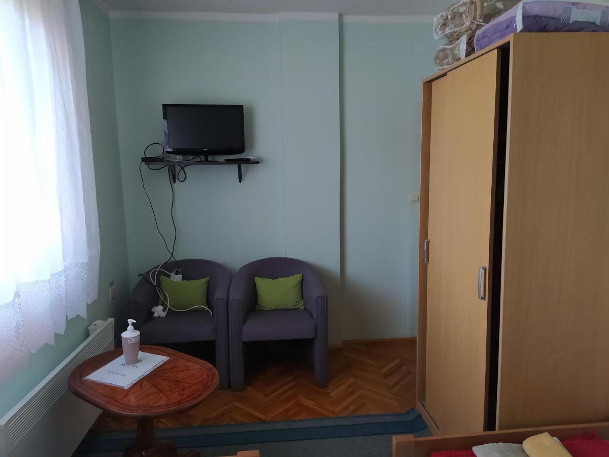 Apartment & Rooms Aleksandar Golubac Dış mekan fotoğraf